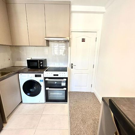 Spectacular Modern, Private Apartment,15 Mins To Central London Hendon Extérieur photo