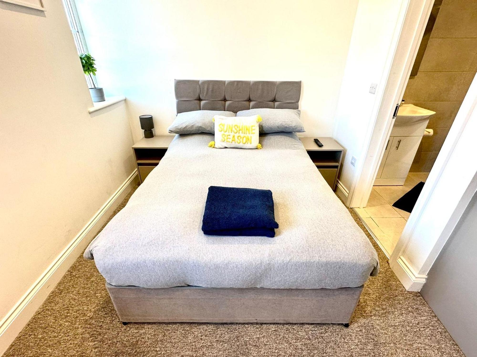Spectacular Modern, Private Apartment,15 Mins To Central London Hendon Extérieur photo